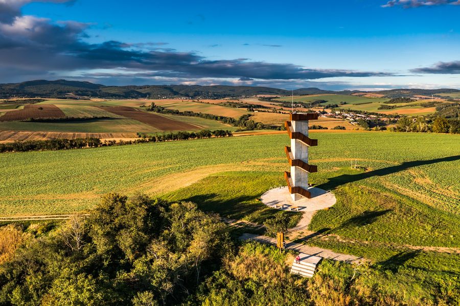 Rozhledna Súsedská. Foto: Marek Svoboda. Zdroj: Obec Hýsly