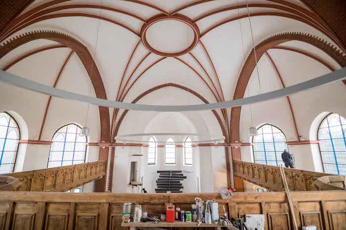 Interiér Červeného kostela v Olomouci