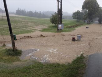 Fotky ze Dzbelu na Konicku po silné bouřce