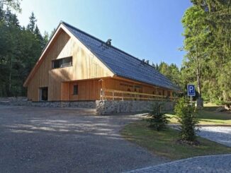 Budova návštěvnického centra Srní. Foto: Správa Národního parku Šumava
