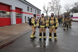 Hasiči školili příslušníky věznice Liberec, trénovali v ohňovém polygonu v Raspenavě