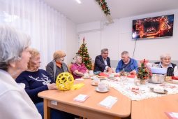 Spanilá jízda projela Plzní a rozdávala radost v sociálních službách