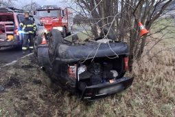 Opilý, nezkušený… a problémy na cestách. Kraj má za sebou další týden karambolů