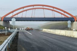 Dvanáctikilometrový úsek dálnice D35 mezi Janovem a Opatovcem je zprovozněn