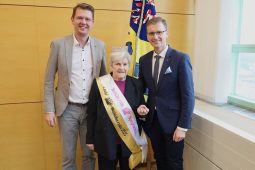 Babička roku je z Ratiboře. Porotu uchvátila životním nadhledem i valašštinou