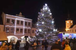 VIDEO: Přichází třetí adventní neděle. Co všechno vás na náměstí čeká?
