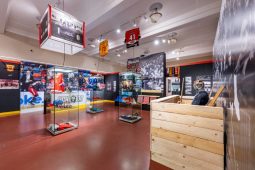 Sto let ledního hokeje v Hradci Králové: od rybníků k evropské elitě