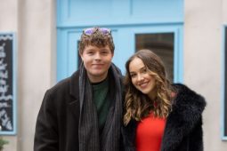 Petr Komínek a Kateřina Ujfaluši si střihli vánoční duet přímo v Ulici