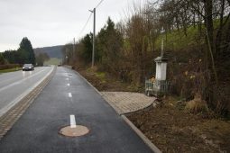 Cyklistům se otevřela zbrusu nová stezka v Polichně