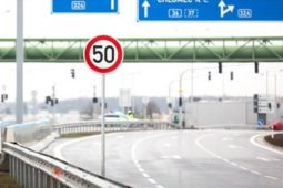 VIDEO: Nový úsek silnice I/36  je spuštěn. Dubina a Polabiny se konečně propojily