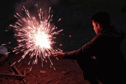 Porušili nová pravidla pro pyrotechniku