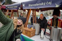 Rozsvícení vánočního stromu v Luhačovicích překonávalo rekordy