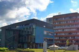 Dopravní změny v areálu jihlavské nemocnice. Uzavře se vjezd z ulice U Cvičiště