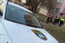 V České Lípě si dva muži vyřizovali účty. Jeden se oháněl nožem, druhý klackem