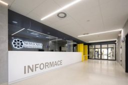 Pozor na důležité únorové změny provozu Pardubické nemocnice. Kam a na která pracoviště jít s akutními obtížemi?