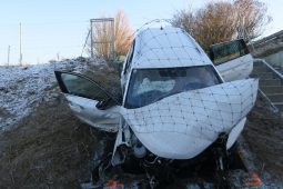 Přelom roku na silnicích kraje byl tragický: 80 nehod, oběť i těžká zranění