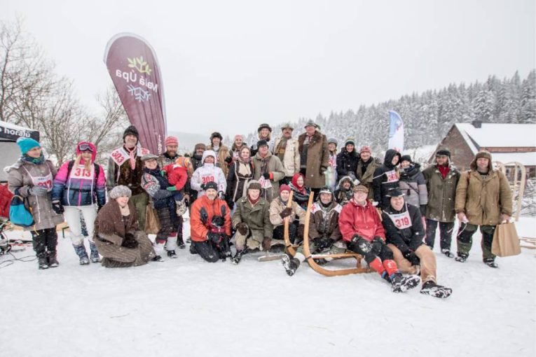 Historický závod rohaček v Malé Úpě vrátí hory do časů dřevěných saní