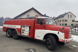 Česká Lípa darovala hasičskou cisternu obci Labská Stráň nedaleko Hřenska