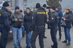 Práce načerno praskla: Policie zadržela čtyři cizince!