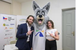 Vlk povede mladé sportovce: Olympiáda dětí a mládeže zná svého maskota!