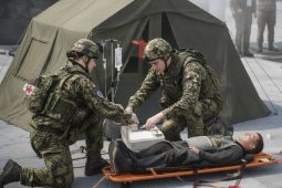 Studium, praxe i fyzická výzva. Vojenská lékařská fakulta zve na den otevřených dveří