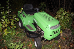 Záhada zahradního traktůrku. Liberecká policie hledá majitele stroje