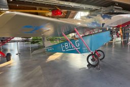 Letecké muzeum shrnuje výstavou historii NATO,  ukazuje i nový exemplář