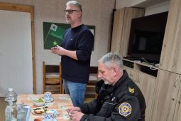 Debata o žhavých tématech s policií. Kritická situace panuje v oblasti parkování