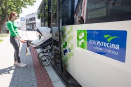 Od března nové spoje i úpravy tras. Autobusy na Vysočině mění jízdní řády