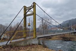 Lávka v Lázkách, kterou musel nechat uzavřít technik, bude v létě opět sloužit chodcům