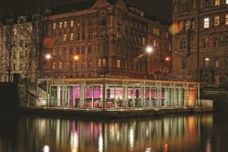 Světový jazz zní nad Vltavou. Jazz Čtyř Kontinentů ovládne Jazz Dock