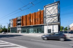 V ostravských parkovacích domech se mění ceny parkovného