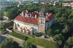 Síla příběhů za zdmi památek. Střední Čechy jsou mezi favority