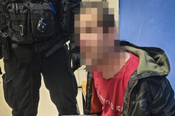 Opilec v McDonald’s obtěžoval hosty: Vyvedla ho Městská policie!