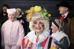 Vůně jitrnic a rej masek. Šrámkův statek chystá masopust plný tradic