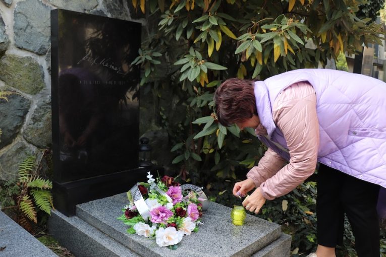 Hrob Josefa Kainara na pražském Vyšehradě