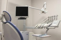 Zubař do Pelhřimova nakonec nepřijde. Město ale hlásí další posily už letos