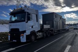 Registrační značka na první pohled vypadala normálně. Policisté byli nakonec překvapeni