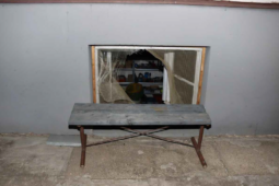 Šok! Stoletého seniora v noci probudili lupiči