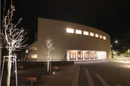 VIDEO: Co se skrývá za oponou? Roškotovo divadlo se otevřelo veřejnosti