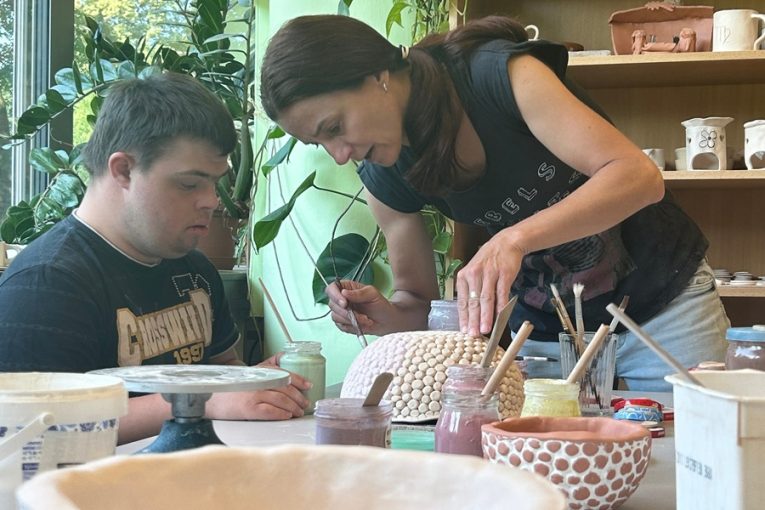 Keramická pec ve zlínské NADĚJI vyhasla. Organizace žádá veřejnost o pomoc