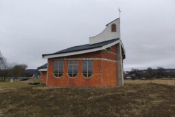 Kaple v Hrádku, která se staví přes deset let, bude hotová už letos