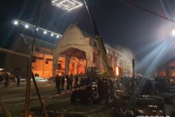 Co se dělo v Dubí? Výbuchy a oheň přilákaly policii