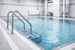 Bazén v domažlické nemocnici má čistší vodu i nižší náklady. Pomohly dvě „nenápadné“ změny