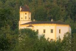 Hrad Malenovice znovu otevře své brány návštěvníkům