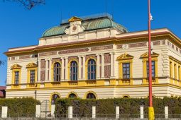 Historickou budovu gymnázia v Uherském Hradišti čeká oprava