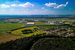 V průmyslové zóně Mošnov přibydou nová pracovní místa. Zájem projevila italská firma