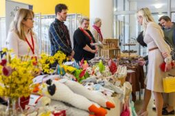 Velikonoční jarmark v mrakodrapu nabídne výrobky chráněných dílen i sociálních podniků