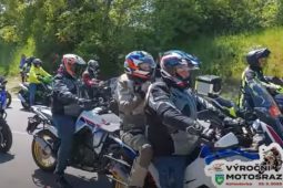 VIDEO: Motorkáři, projeďte se jako na Velké ceně: Zaregistrujte se na Motosraz Kohoutovice 2026