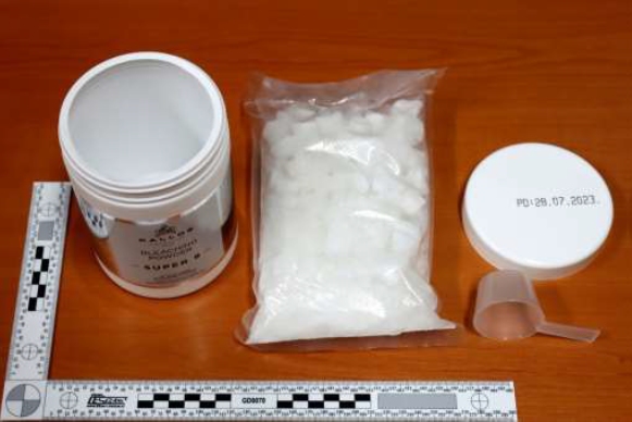 Brněnští celníci zabránili vývozu 115 kilogramů ketaminu